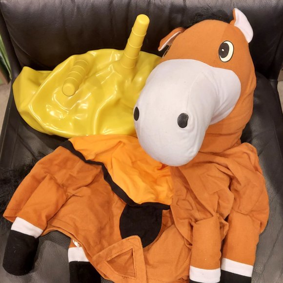 Hopper Horse - Picture 3 of 5